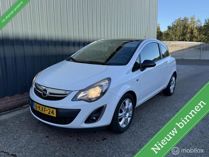 Opel Corsa 1.2-16V Cosmo NAP/BOEKJE/CRUISE/AIRCO/NAVI/NETJES, Auto's, Opel, Bedrijf, Te koop, Corsa, ABS, Airbags, Airconditioning