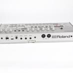 Roland TB-03 Synthesizer - B Grade, Roland, Gebruikt, Support@roland.com, 10910 Culver Blvd
Culver City, CA 90230
USA
