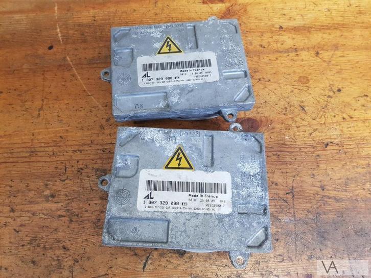 Volvo S40 en V50 2004 - 2007 xenon module starter 1307329098, Auto-onderdelen, Verlichting, Volvo, Gebruikt, Ophalen of Verzenden