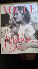 Vogue  Mother Love spring 2017 - Doutzen Kroes, Lady Diana, Boeken, Tijdschriften en Kranten, Ophalen of Verzenden, Zo goed als nieuw
