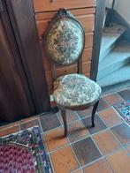 Antieke stoel met bloemmotief, Gebruikt, Bruin, Stof, Eén