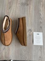 Uccs Tesmen Maat 38, Ophalen of Verzenden, Zo goed als nieuw, Bruin, Pantoffels of Sloffen