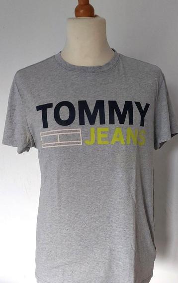 Tommy Hilfiger shirt in maat S beschikbaar voor biedingen