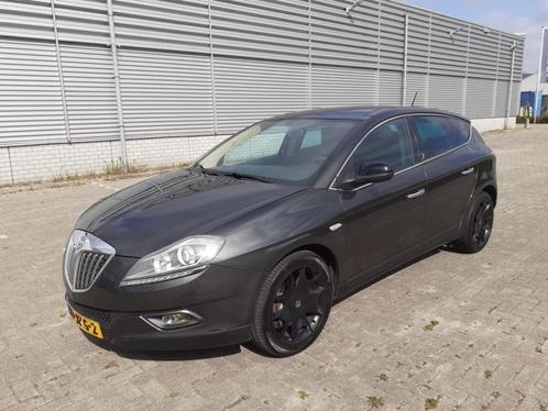 Lancia Delta 1.8 Turbo - 200Pk - AUTOMAAT - Apk 13-01-2026, Auto's, Lancia, Bedrijf, Delta, ABS, Airbags, Airconditioning, Centrale vergrendeling