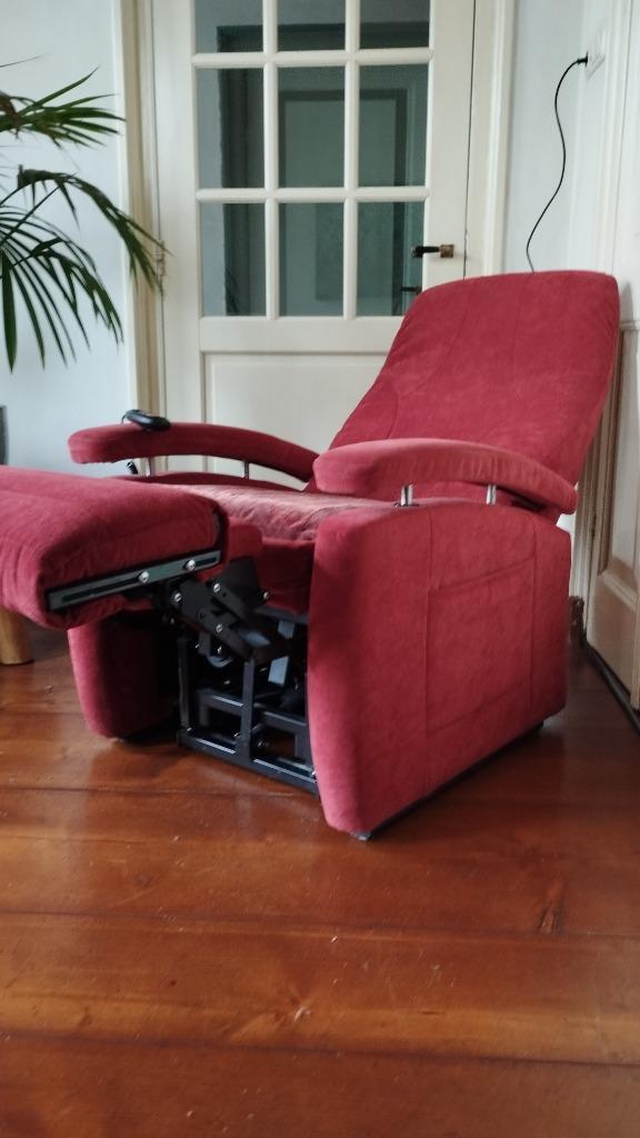 sta-op stoel / verstelbare relax-fauteuil - ideaal v ouderen, Diversen, Verpleegmiddelen, Zo goed als nieuw, Ophalen