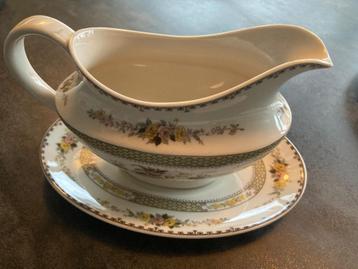Prachtig compleet 6-p eetservies Royal Doulton Hamilton  beschikbaar voor biedingen