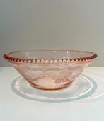 Roze schaal persglas met druivenranken, Ophalen of Verzenden