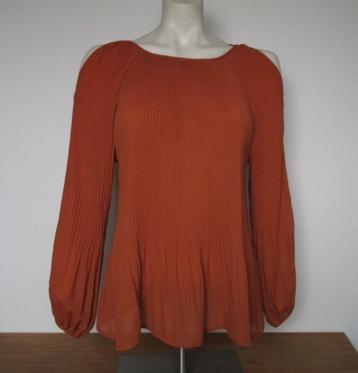Nr.161: Leuke Plisse blouse van Kocca, koperkleur oranje bru beschikbaar voor biedingen