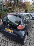 Toyota Aygo 1.0 12V Vvt-i 3DRS MMT 2009 Grijs, Voorwielaandrijving, 4 stoelen, 68 pk, Origineel Nederlands