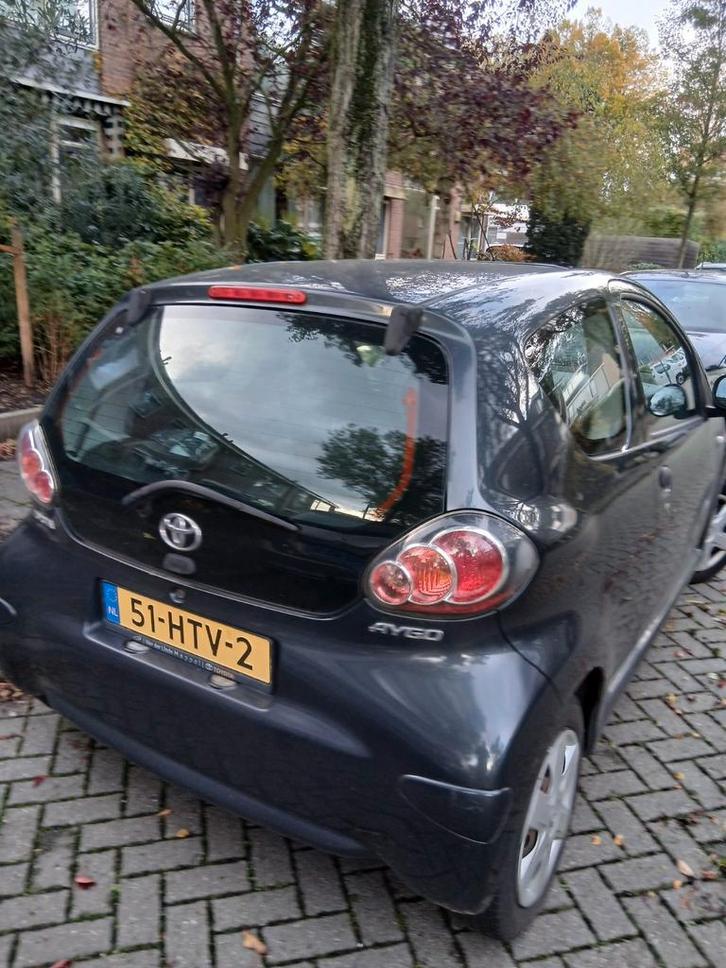 Toyota Aygo 1.0 12V Vvt-i 3DRS MMT 2009 Grijs, Auto's, Toyota, Particulier, Aygo, Benzine, A, Hatchback, Handgeschakeld, Origineel Nederlands