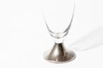 GLAS met zilver kleurig voet - glaasje cognacglas?, Overige typen, Ophalen of Verzenden