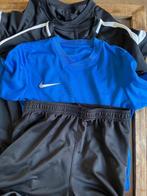 Sportshirts en broekje Nike maat 146-152, Kinderen en Baby's, Kinderkleding | Maat 146, Jongen of Meisje, Gebruikt, Ophalen of Verzenden