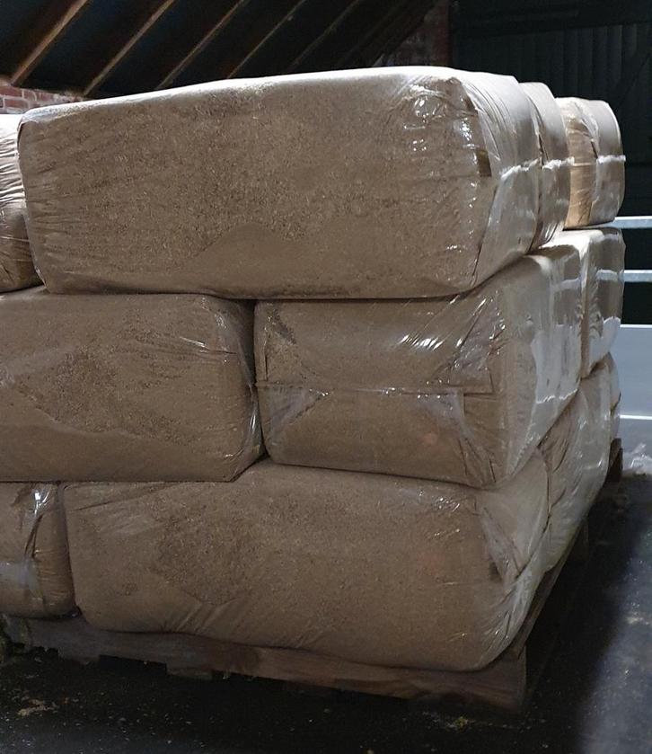 Gehakseld Koolzaadstro - Super Absorberend, Dieren en Toebehoren, Stalling en Weidegang