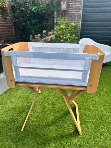Bednest Co-sleeper met Reistas beschikbaar voor biedingen