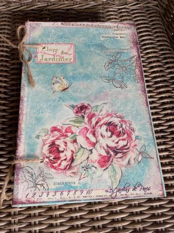 Decoratieve doos/box beschikbaar voor biedingen