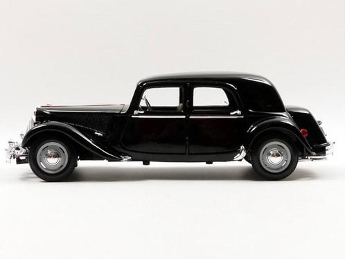 Citroën Traction Avant 15CV 6  - Maisto Hachette 1:18 - Nieu, Hobby en Vrije tijd, Modelauto's | 1:18, Nieuw, Auto, Maisto, Ophalen of Verzenden