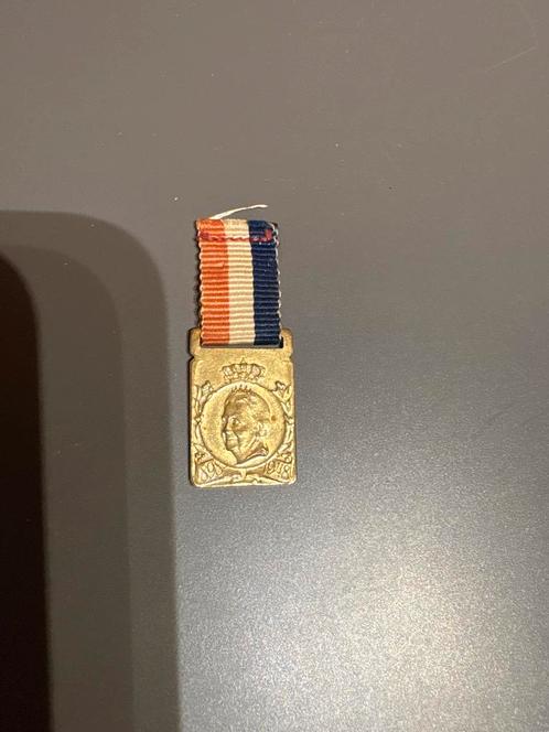 herinneringsmedaille uit 1913, nederland,wilhelmina, Boeken, Geschiedenis | Vaderland, 20e eeuw of later, Verzenden