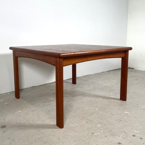 Deense teak bijzettafel, Glostrup, Huis en Inrichting, Tafels | Bijzettafels, Gebruikt, Vierkant, 45 tot 60 cm, 55 tot 75 cm, Hout