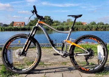 Giant Trance beschikbaar voor biedingen