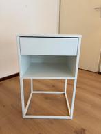 Ikea Vikhammer nachtkastje, Huis en Inrichting, Slaapkamer | Nachtkastjes, Ophalen, Nieuw, Minder dan 45 cm, 55 tot 70 cm