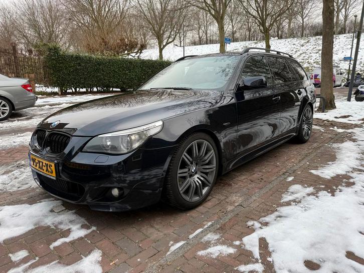 BMW 530I Touring M-pakket, Auto's, BMW, Particulier, 5-Serie, ABS, Airbags, Airconditioning, Alarm, Android Auto, Apple Carplay