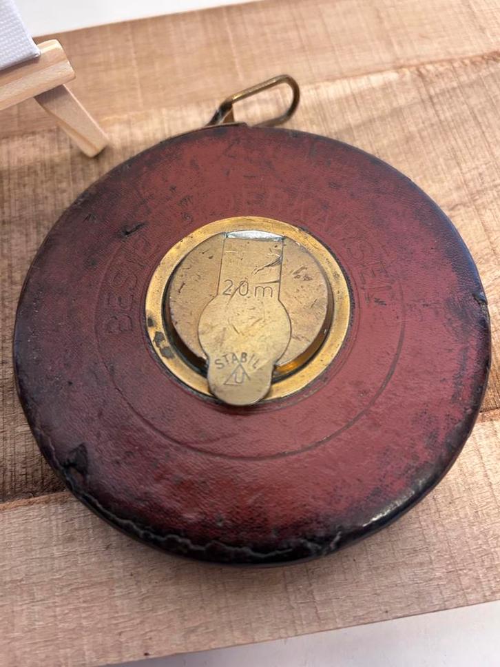 Vintage Stalen Meetlint 20 Meter, Antiek en Kunst, Antiek | Gereedschap en Instrumenten, Ophalen of Verzenden