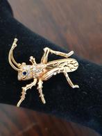 18krt gg sprinkhaan broche met saffier en briljant, Sieraden, Tassen en Uiterlijk, Broches, Minder dan 4 cm, Nieuw, Ophalen of Verzenden