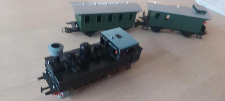 Märklin DB stoomlocje 3090+1 pers.rijtuig +1 bag.rijtuig, Hobby en Vrije tijd, Modeltreinen | N-Spoor, Zo goed als nieuw, Wagon