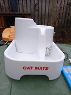 Catmate drinkfontein 2L, incl 2 koolfilters, Dieren en Toebehoren, Ophalen, Zo goed als nieuw