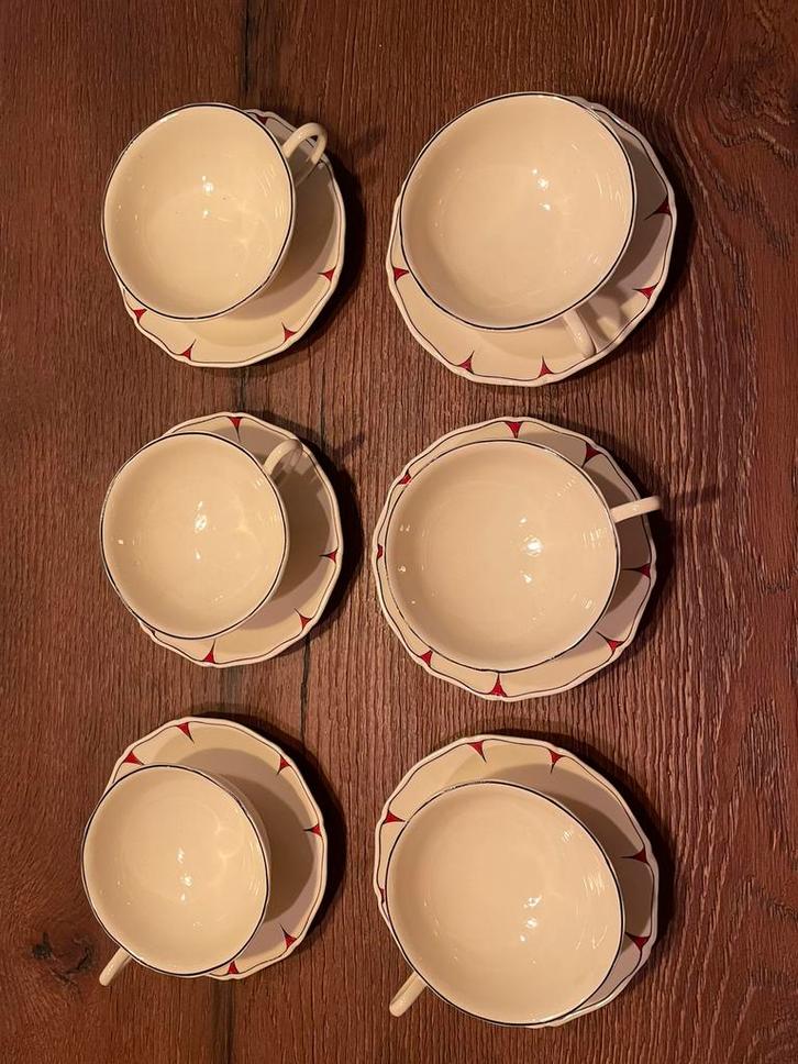 Petrus Regout aardewerken servies 1885-1895, Antiek en Kunst, Antiek | Keramiek en Aardewerk, Ophalen of Verzenden