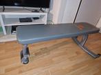 Fitnessbank met wieltjes, Sport en Fitness, Fitnessmaterialen, Ophalen, Gebruikt, Benen, Fitnessbank