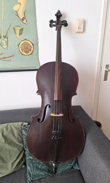 Antieke Cello  beschikbaar voor biedingen