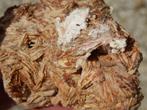 314 gram bariet vanadiniet aragoniet richtprijs € 9,00., Ophalen, Mineraal