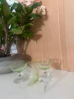 Vintage uranium glazen coupes – 3 stuks – groen glas, Ophalen