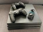 PlayStation 4 Pro met 2 controllers, Spelcomputers en Games, Spelcomputers | Sony PlayStation 4, Ophalen, Met 2 controllers, Zo goed als nieuw