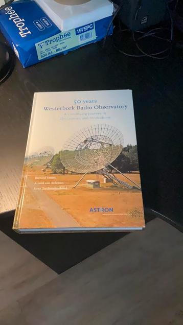 Astron 50 years westerbork radio telescoop astronomie 2018 beschikbaar voor biedingen