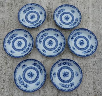 Nieuw Blue Rose Fine China Servies  beschikbaar voor biedingen