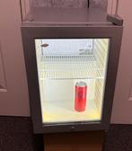 Koelkastje klein mini bar mancave, Ophalen of Verzenden, Minder dan 75 liter, Zonder vriesvak, Gebruikt