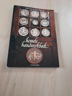 HEMELS HANDWERKBOEK door Marie van den Berk-Martens, Boeken, Hobby en Vrije tijd, Gelezen, Ophalen of Verzenden