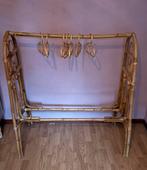 Rotan kledingrek incl rotan klerenhangers, Kinderen en Baby's, Kinderkamer | Inrichting en Decoratie, Ophalen of Verzenden, Zo goed als nieuw