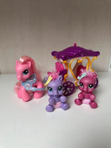 My little Pony, waarvan 2 baby’s met koets beschikbaar voor biedingen