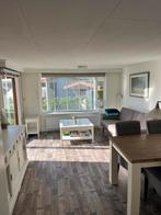 Chalet te huur vanaf 1 april / veluwe., Direct bij eigenaar, Voorthuizen, 3 kamers