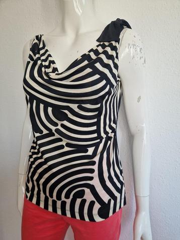 Diane von Furstenberg top. Maat L. Crème/zwart. beschikbaar voor biedingen