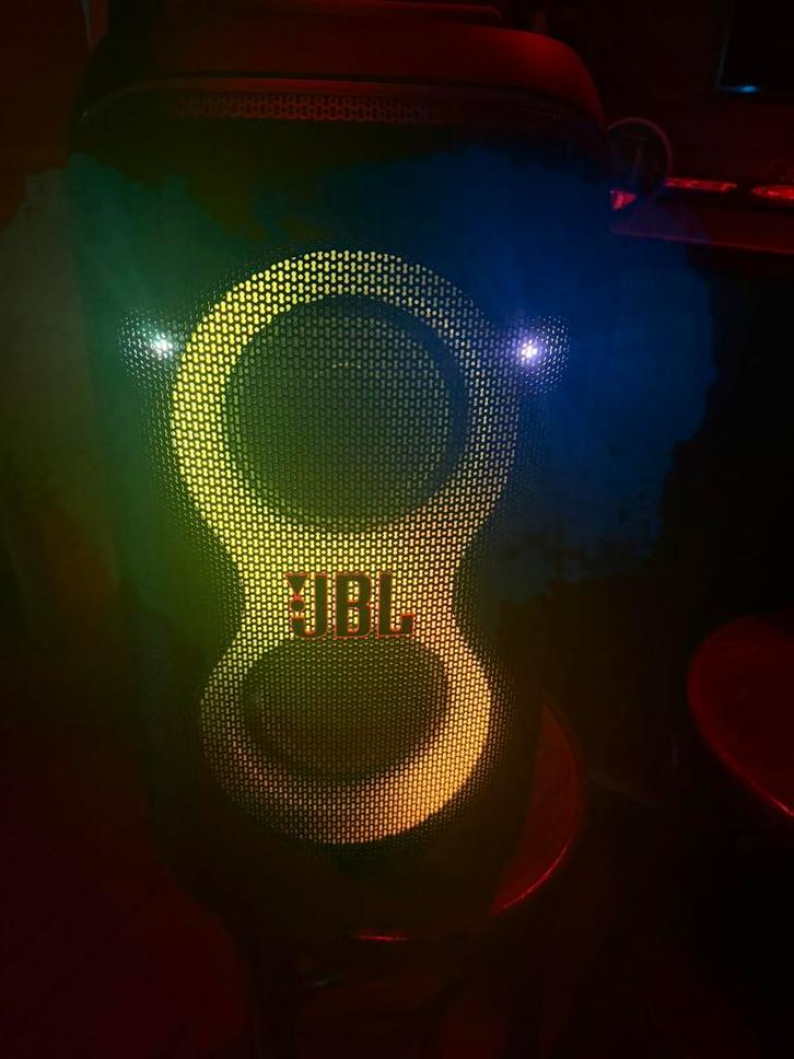 ‼️ Te huur! JBL Partybox 120 ‼️, Muziek en Instrumenten, Licht en Laser, Zo goed als nieuw, Licht, Ophalen of Verzenden