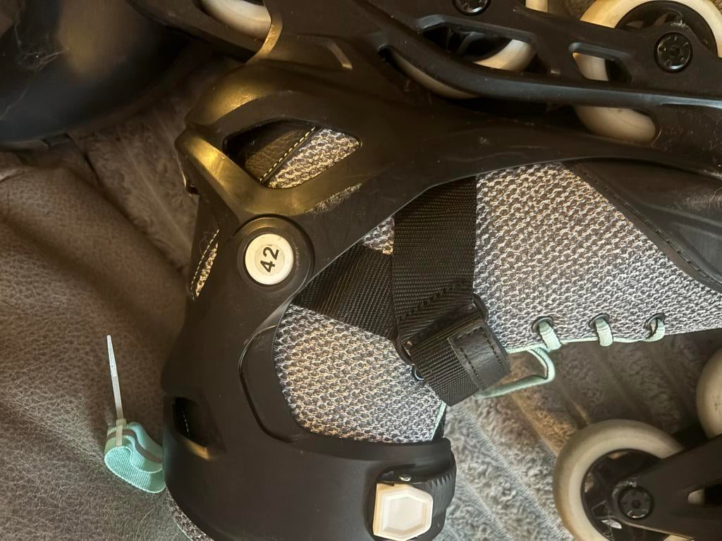 Decathlon Skeelers Maat 42 (valt als 40/41), Sport en Fitness, Skeelers, Overige merken, Verstelbaar, Ophalen of Verzenden, Zo goed als nieuw