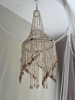 Balinese schelpen kroonluchter, Huis en Inrichting, Lampen | Kroonluchters, Ophalen of Verzenden, Zo goed als nieuw, Overige materialen
