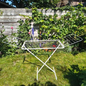 Ikea metalen wasrek  beschikbaar voor biedingen