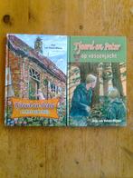 Tjeerd en Peter en het oude huis / op vossenjacht van Velzen, Ophalen of Verzenden, Zo goed als nieuw