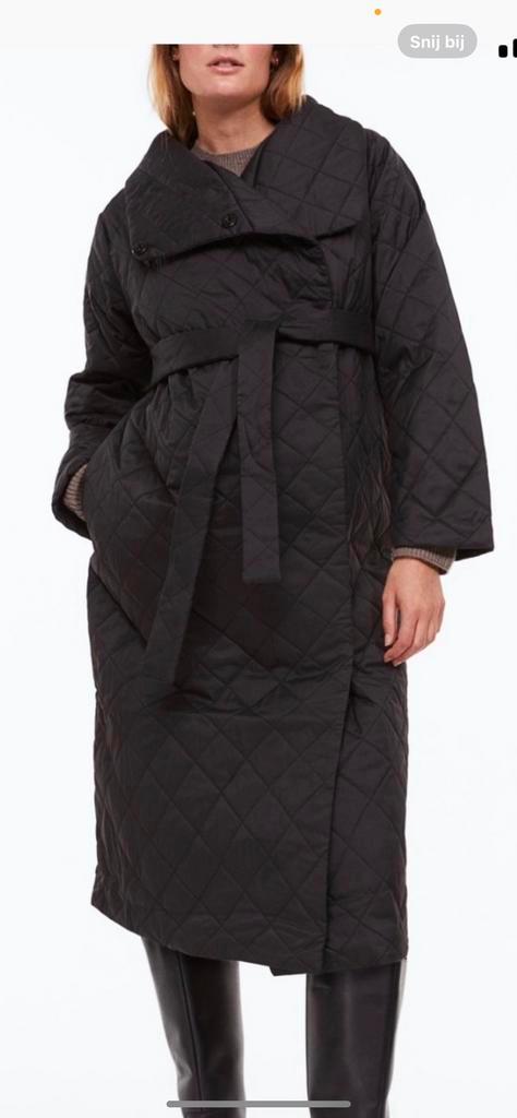 Elegante zwarte doorgestikte jas mt M, Kleding | Dames, Jassen | Winter, Zo goed als nieuw, Zwart, Ophalen of Verzenden