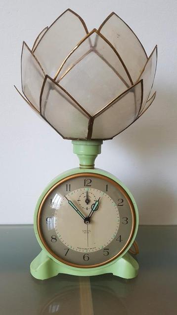 Vintage Smiths Bakeliet Klok Lamp beschikbaar voor biedingen